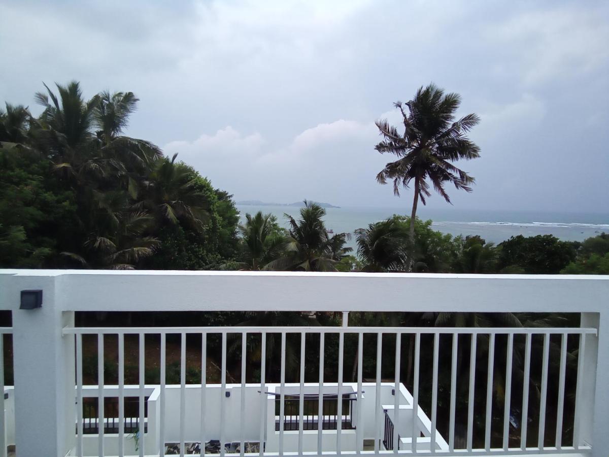 The Moose Weligama Bed & Breakfast Ngoại thất bức ảnh