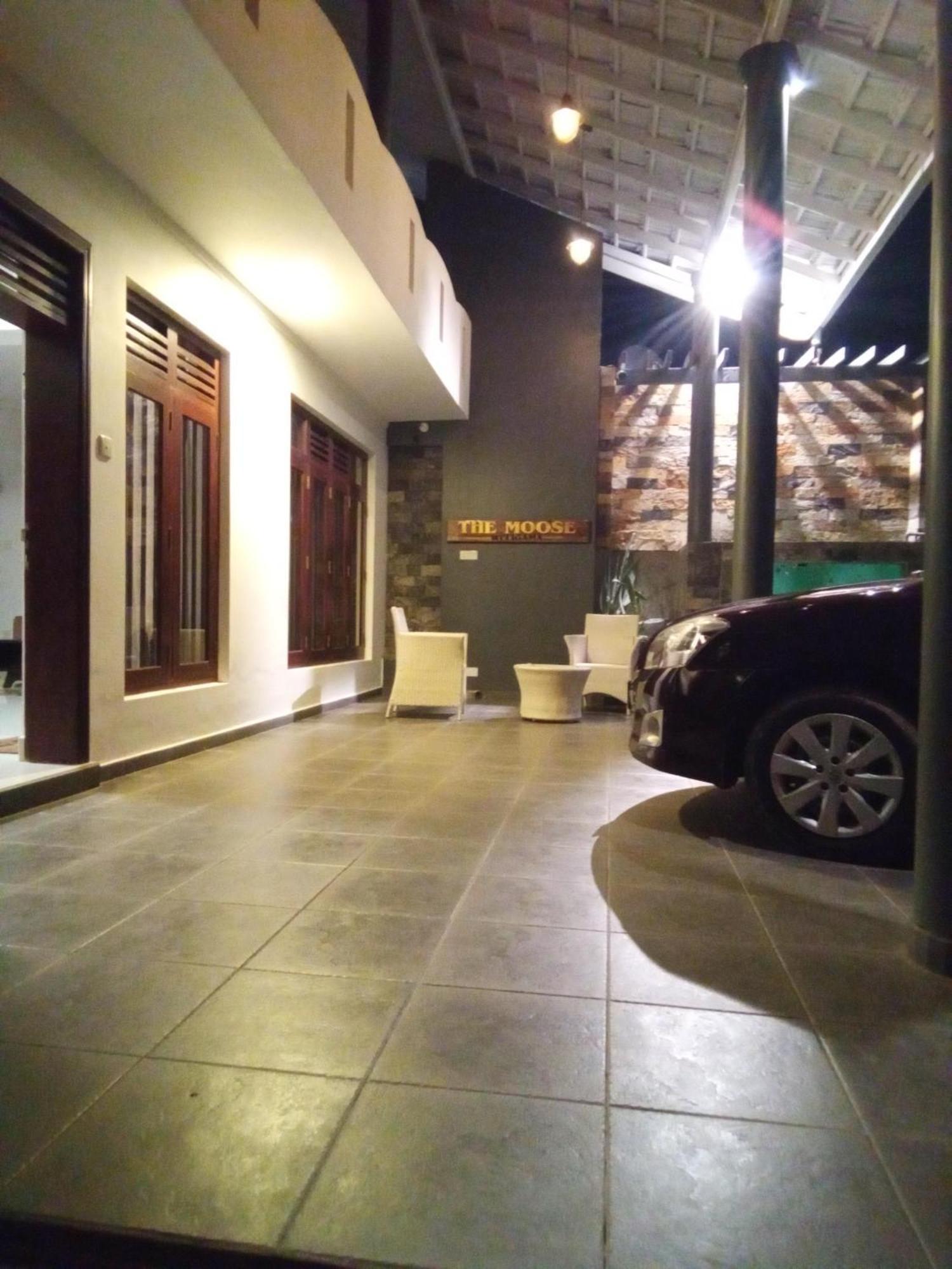The Moose Weligama Bed & Breakfast Ngoại thất bức ảnh