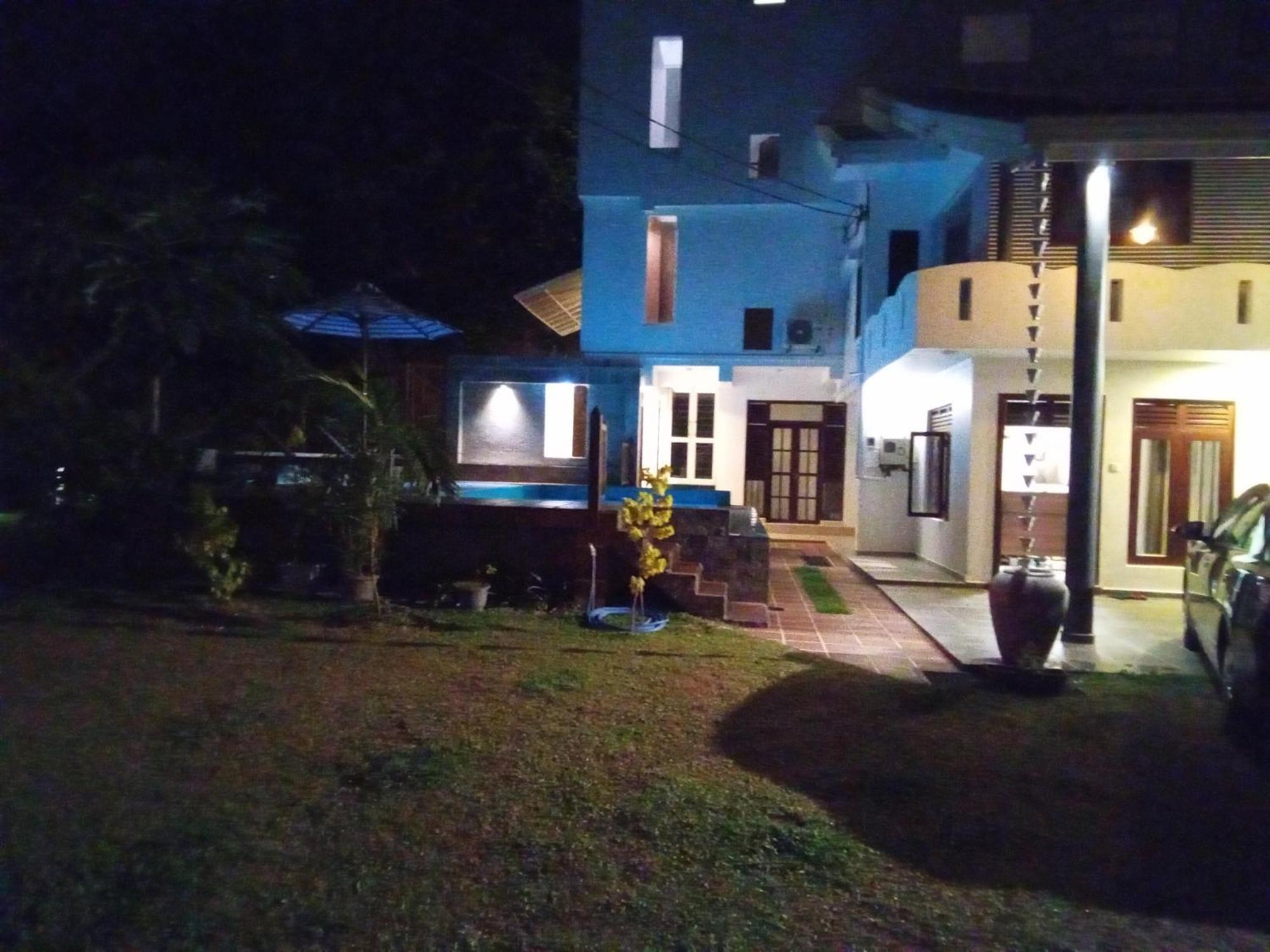 The Moose Weligama Bed & Breakfast Ngoại thất bức ảnh